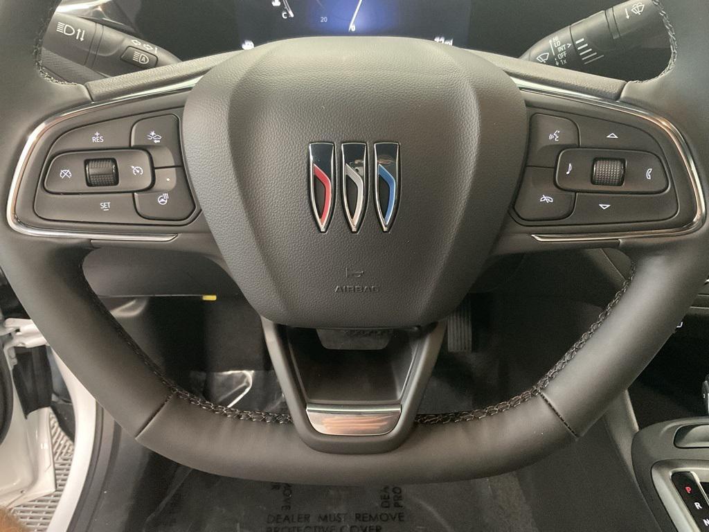 new 2025 Buick Envista car, priced at $28,995