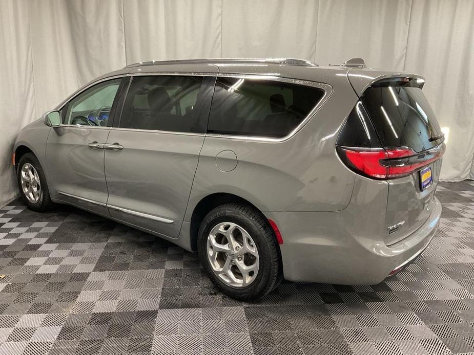 used 2021 Chrysler Pacifica car, priced at $28,258