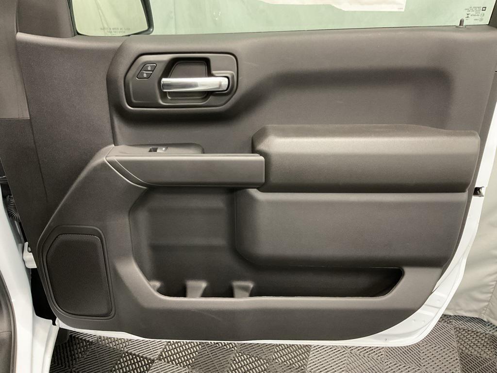 new 2024 GMC Sierra 1500 car, priced at $47,045