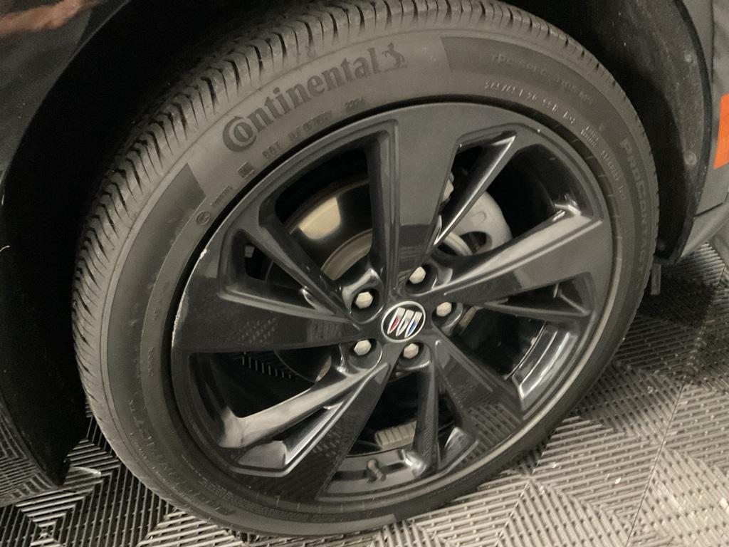 used 2024 Buick Envision car, priced at $30,847
