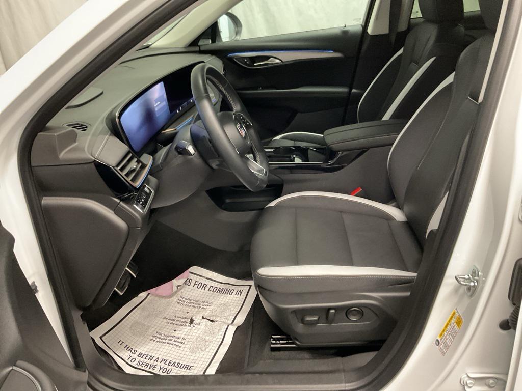used 2024 Buick Envision car, priced at $30,847