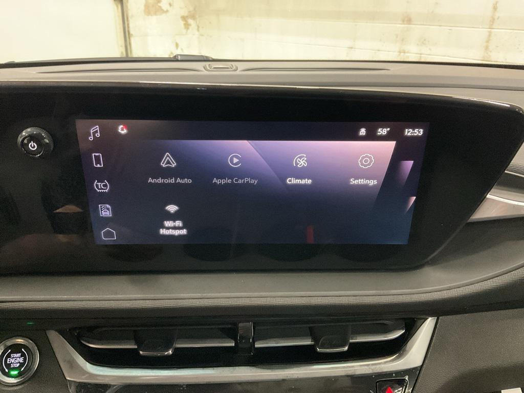 new 2025 Buick Envista car, priced at $28,295