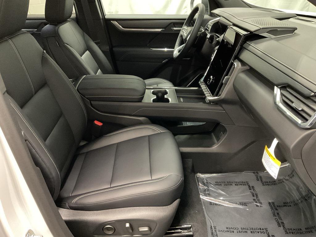 new 2026 GMC Acadia car