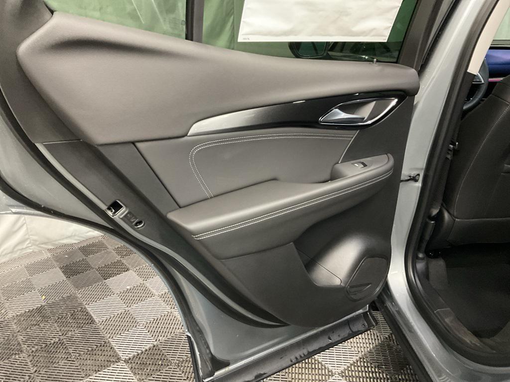 new 2025 Buick Envision car