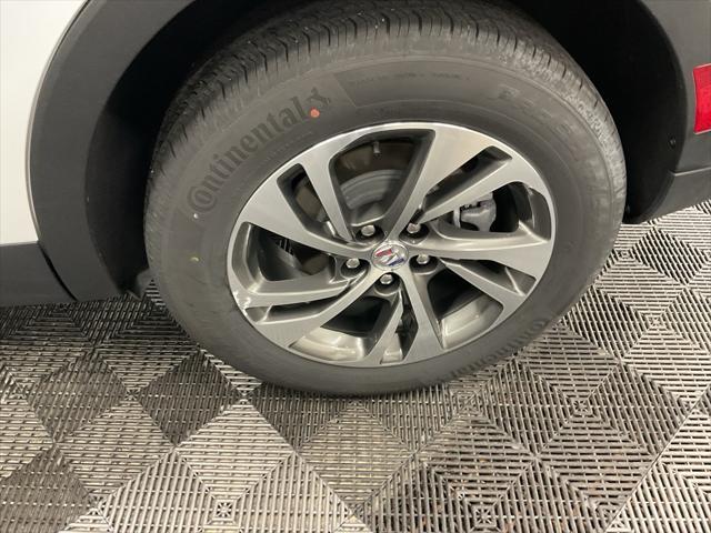 used 2022 Buick Envision car, priced at $29,000