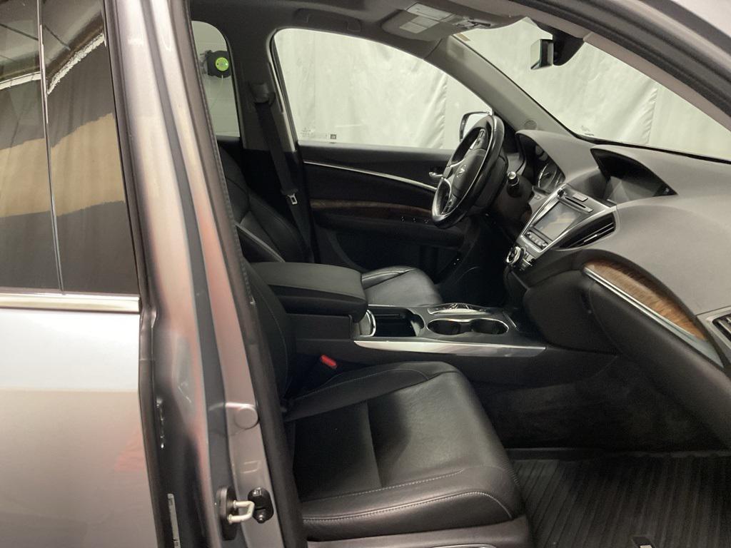 used 2020 Acura MDX car, priced at $29,689