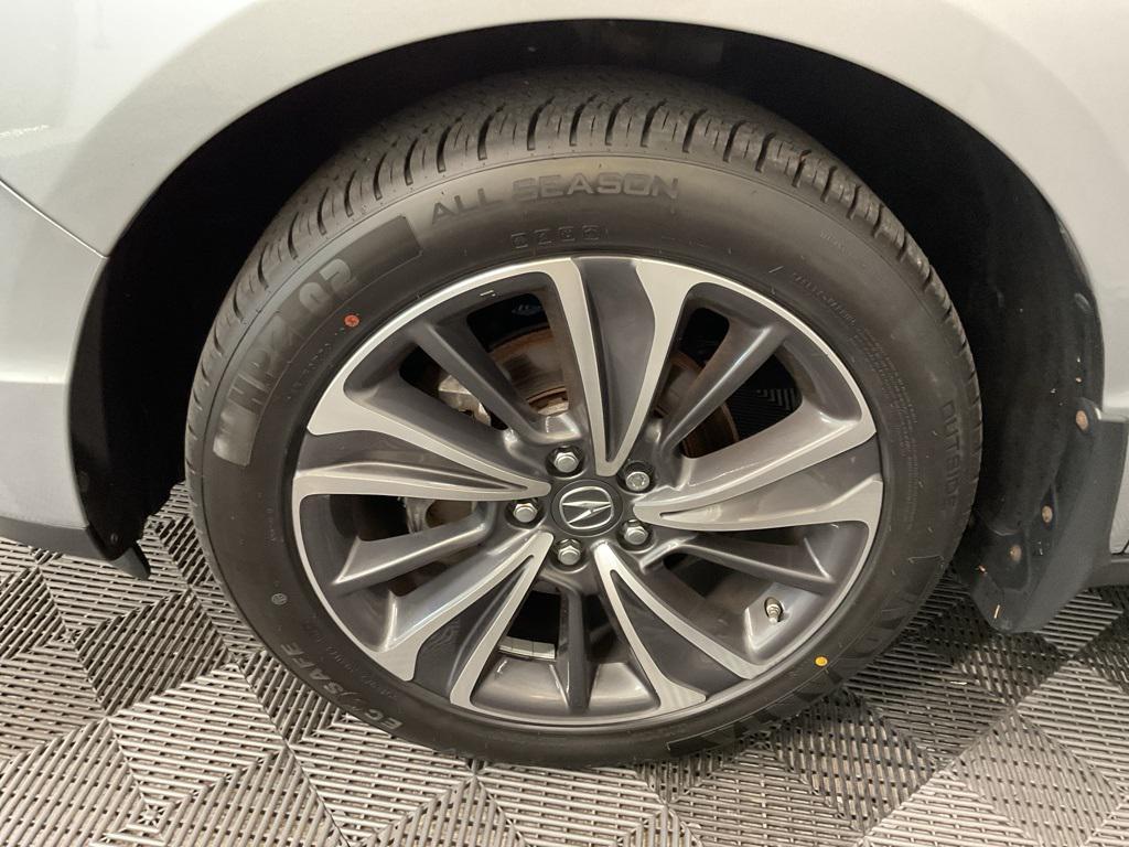 used 2020 Acura MDX car, priced at $29,689