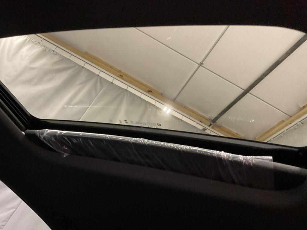 new 2025 Buick Envista car, priced at $27,550