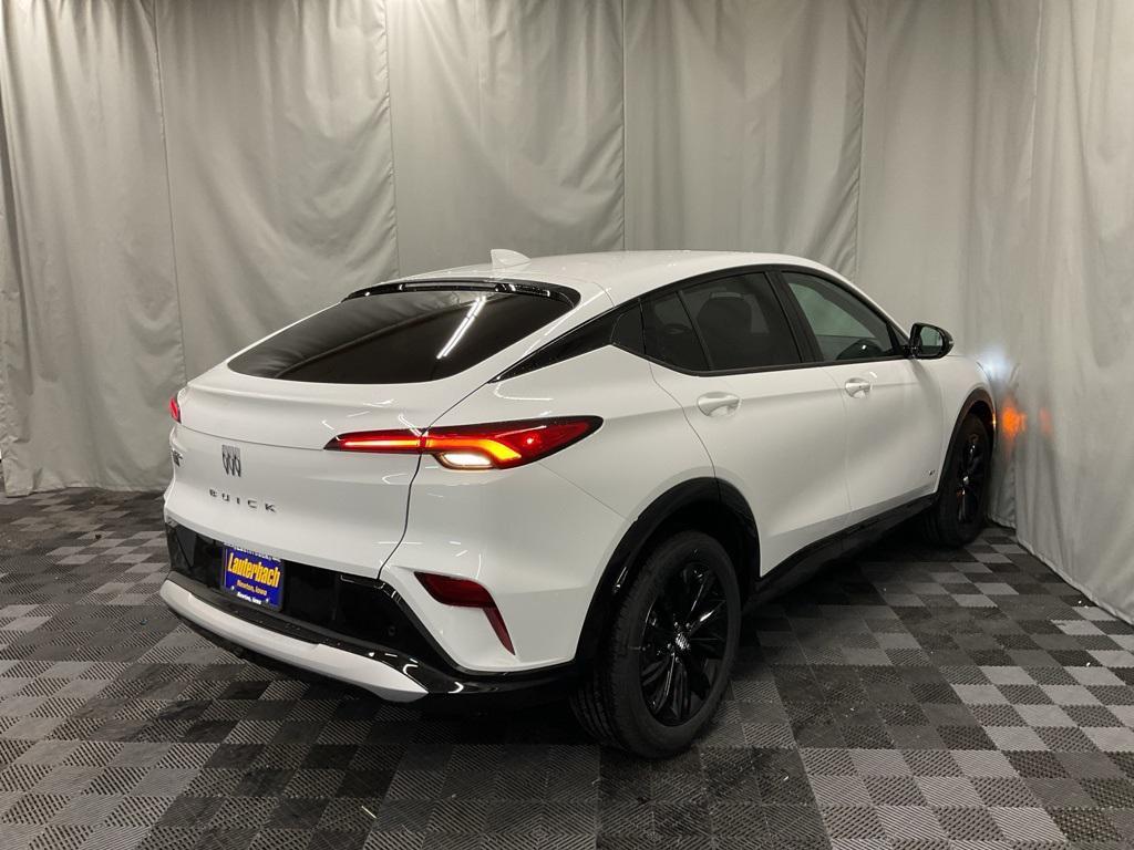 new 2025 Buick Envista car, priced at $27,550