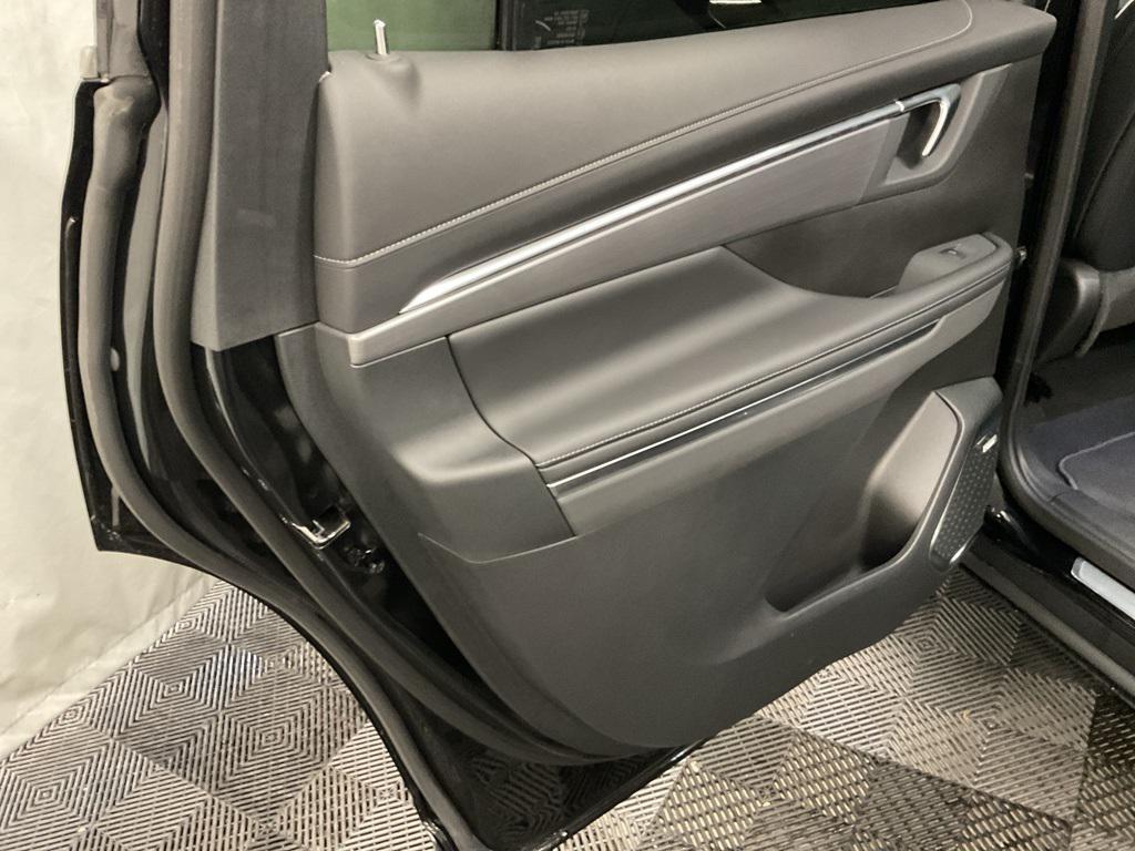 new 2025 Buick Enclave car, priced at $51,429