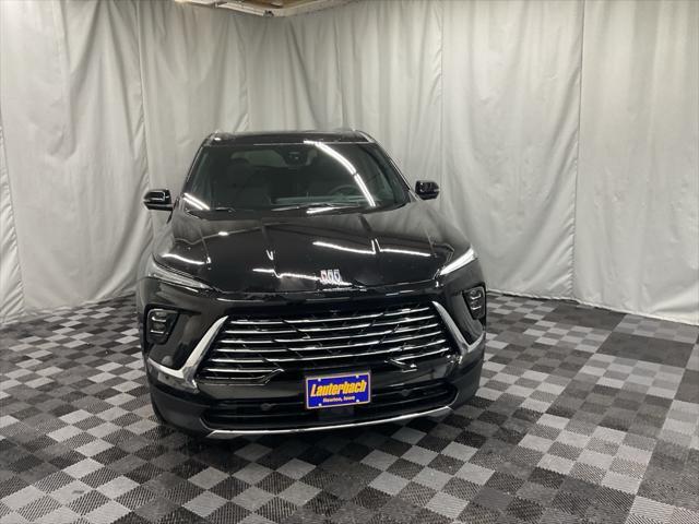 new 2025 Buick Enclave car