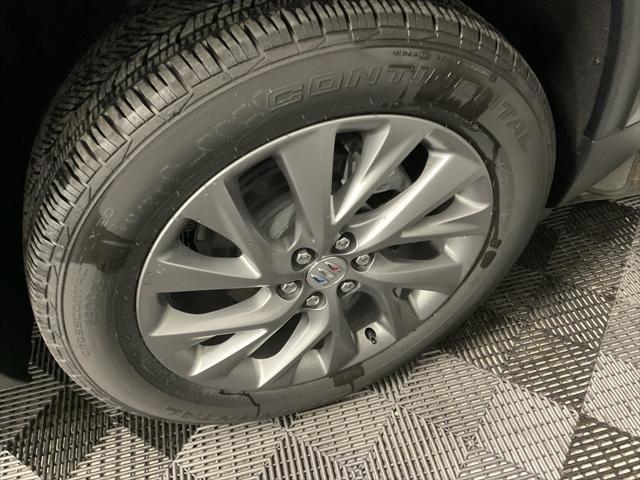 new 2025 Buick Enclave car