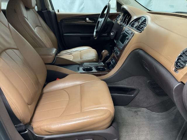 used 2015 Buick Enclave car, priced at $9,400