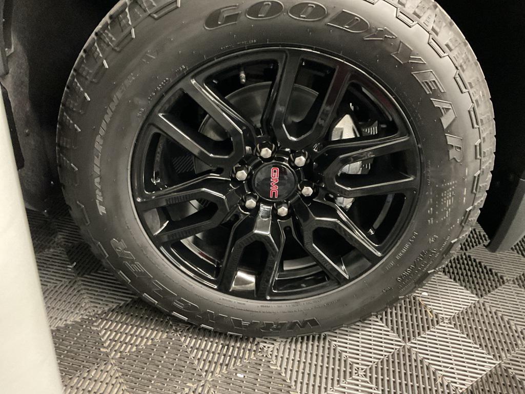 new 2025 GMC Sierra 1500 car, priced at $59,518