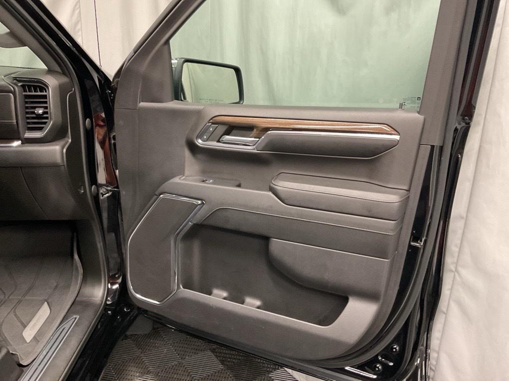 used 2023 Chevrolet Silverado 1500 car, priced at $37,526