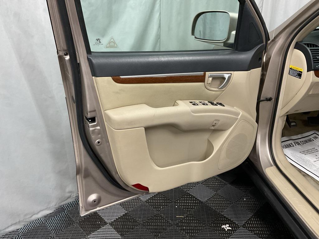 used 2007 Hyundai Santa Fe car, priced at $4,500