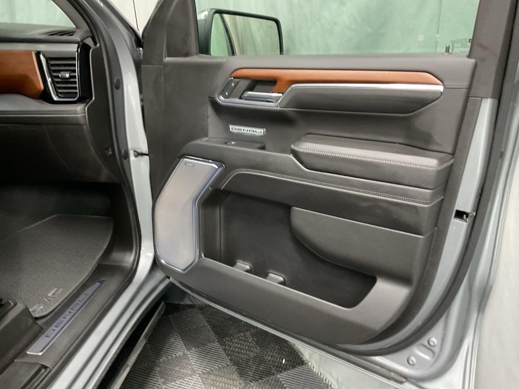 used 2023 GMC Sierra 1500 car, priced at $56,400