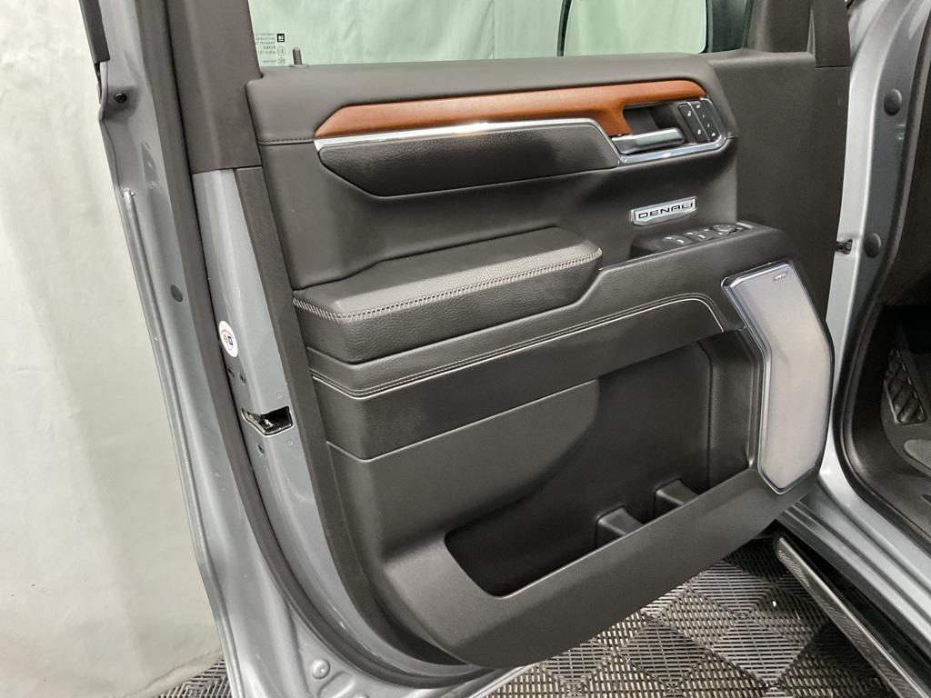 used 2023 GMC Sierra 1500 car, priced at $56,400