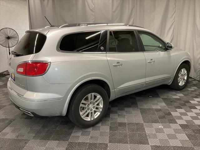 used 2014 Buick Enclave car, priced at $7,000