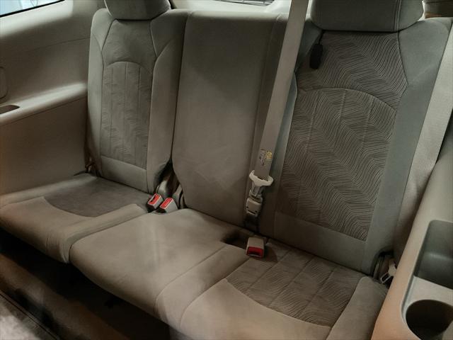 used 2014 Buick Enclave car, priced at $7,000