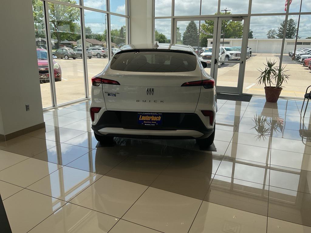new 2025 Buick Envista car, priced at $25,690