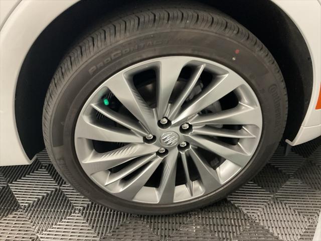 used 2025 Buick Envision car, priced at $42,800