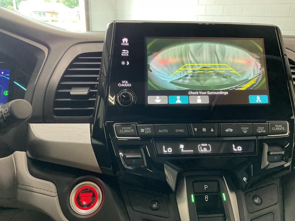 used 2024 Honda Odyssey car, priced at $37,181