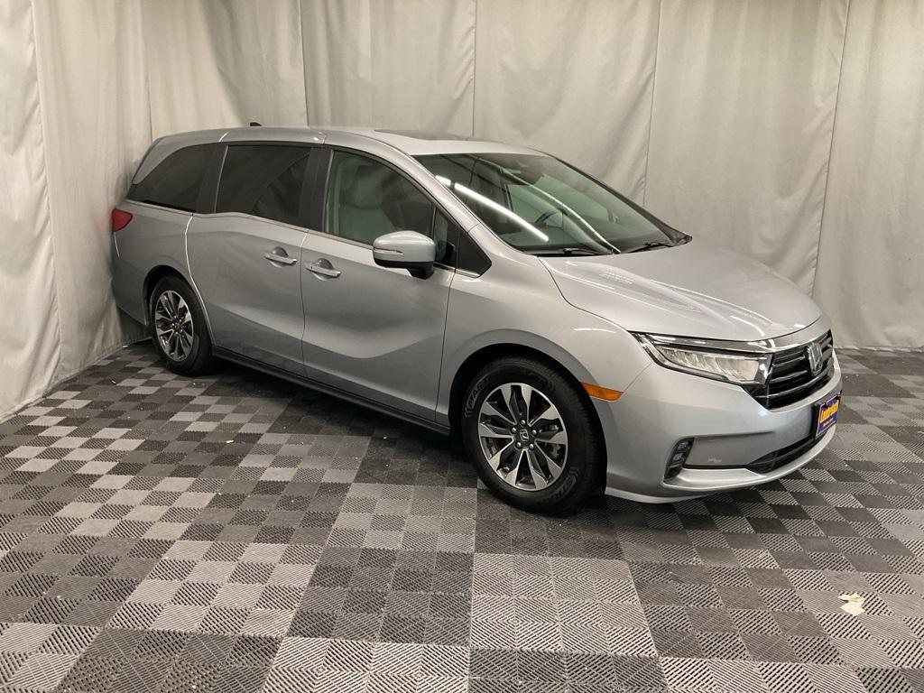 used 2024 Honda Odyssey car, priced at $37,181