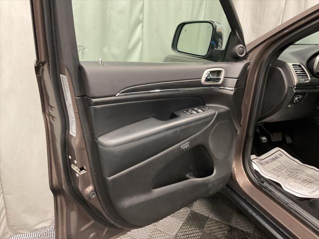used 2021 Jeep Grand Cherokee car, priced at $28,400