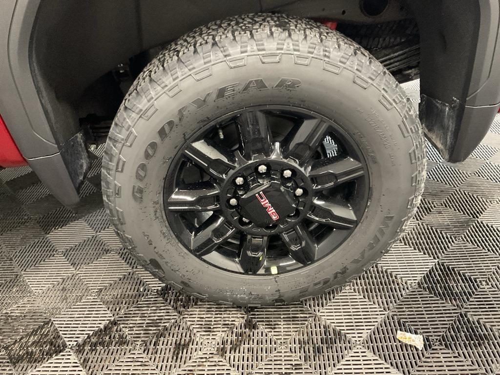 new 2025 GMC Sierra 2500 car, priced at $83,715
