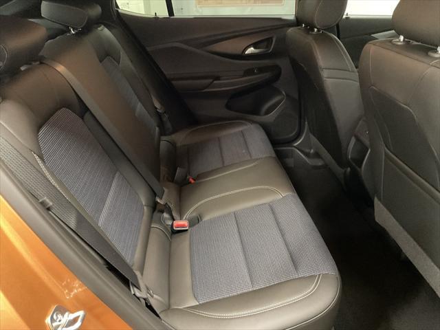 new 2025 Buick Envista car