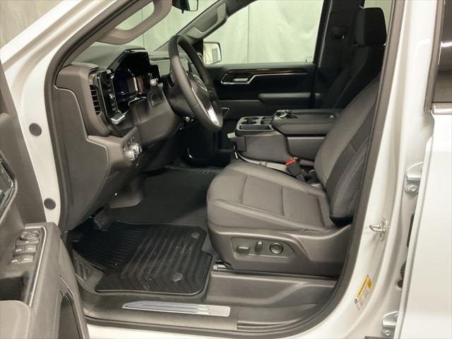 new 2025 GMC Sierra 1500 car, priced at $53,890