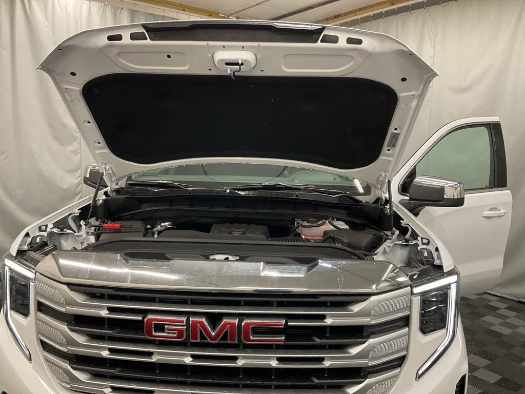 new 2025 GMC Sierra 1500 car, priced at $53,090