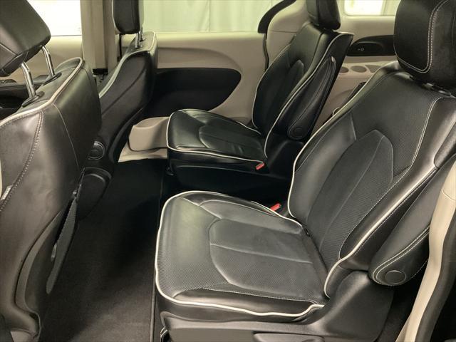 used 2023 Chrysler Pacifica Hybrid car, priced at $34,000