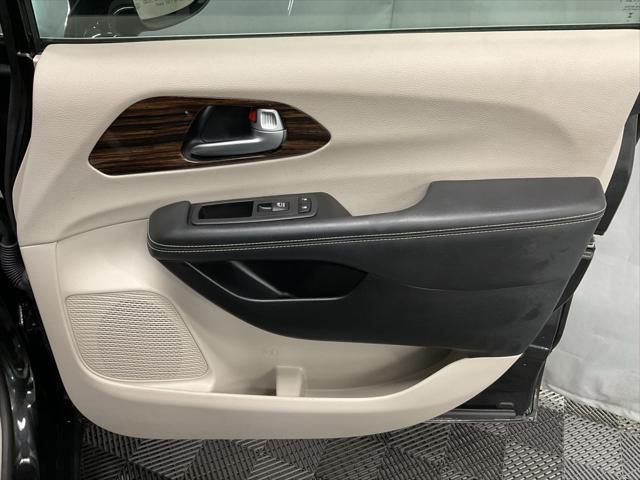 used 2023 Chrysler Pacifica Hybrid car, priced at $34,000