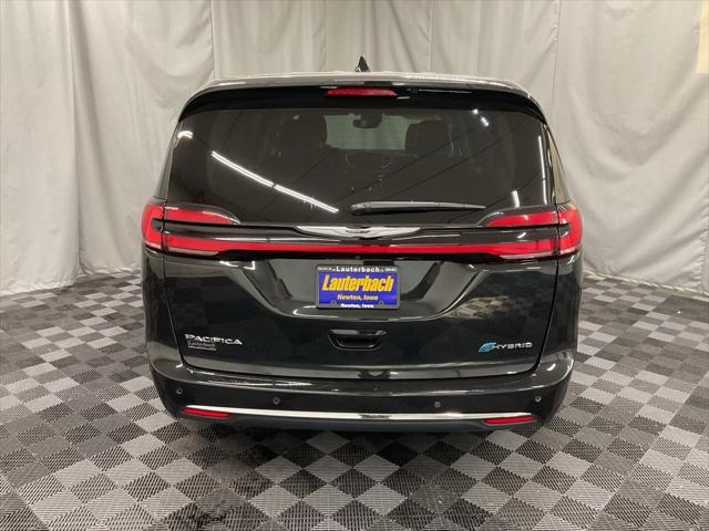 used 2023 Chrysler Pacifica Hybrid car, priced at $34,000