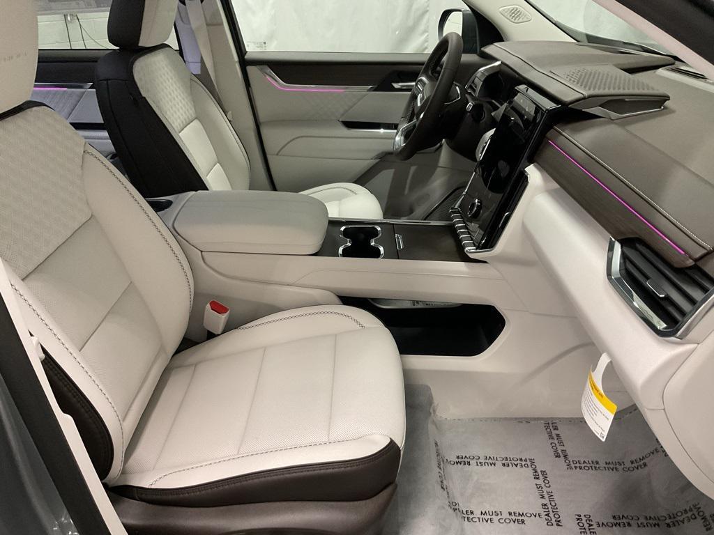 new 2026 GMC Acadia car, priced at $59,090