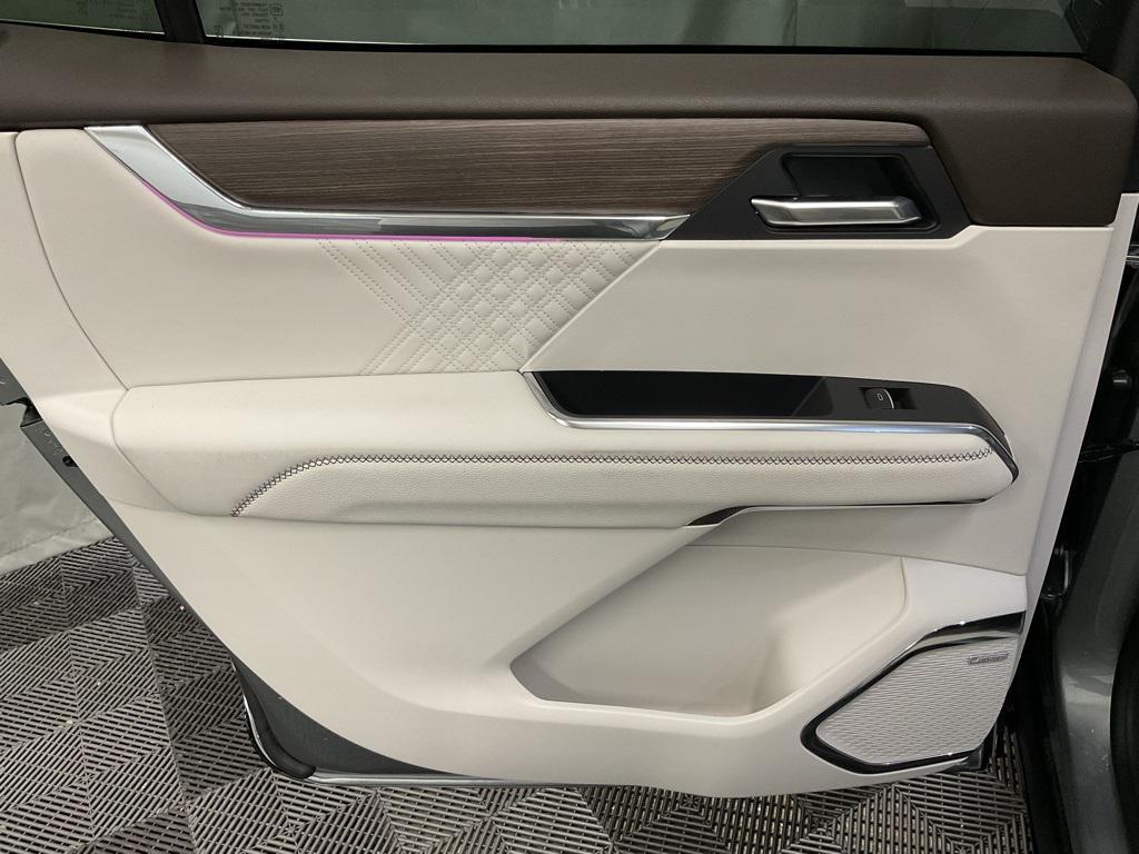 new 2026 GMC Acadia car, priced at $59,090
