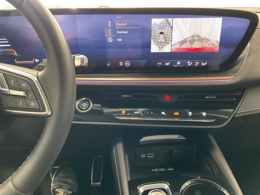 used 2025 Buick Envision car, priced at $34,500