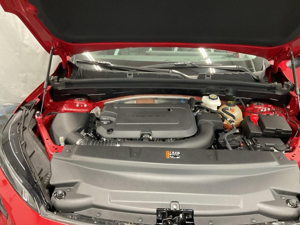 used 2025 Buick Envision car, priced at $34,500