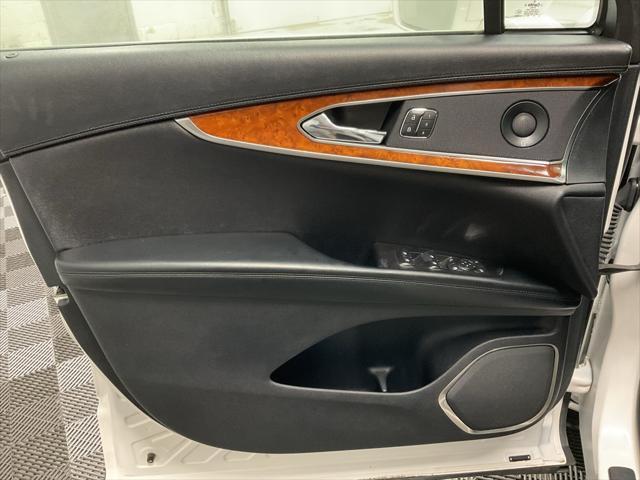 used 2019 Lincoln Nautilus car, priced at $25,106