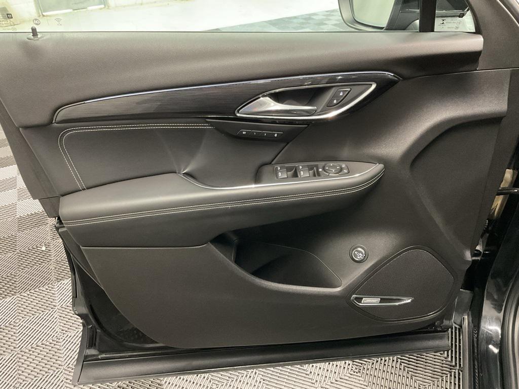 used 2022 Buick Envision car, priced at $26,700