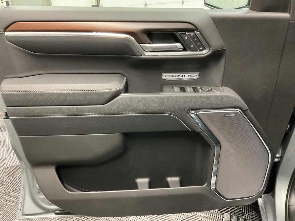 new 2025 GMC Sierra 1500 car, priced at $74,015