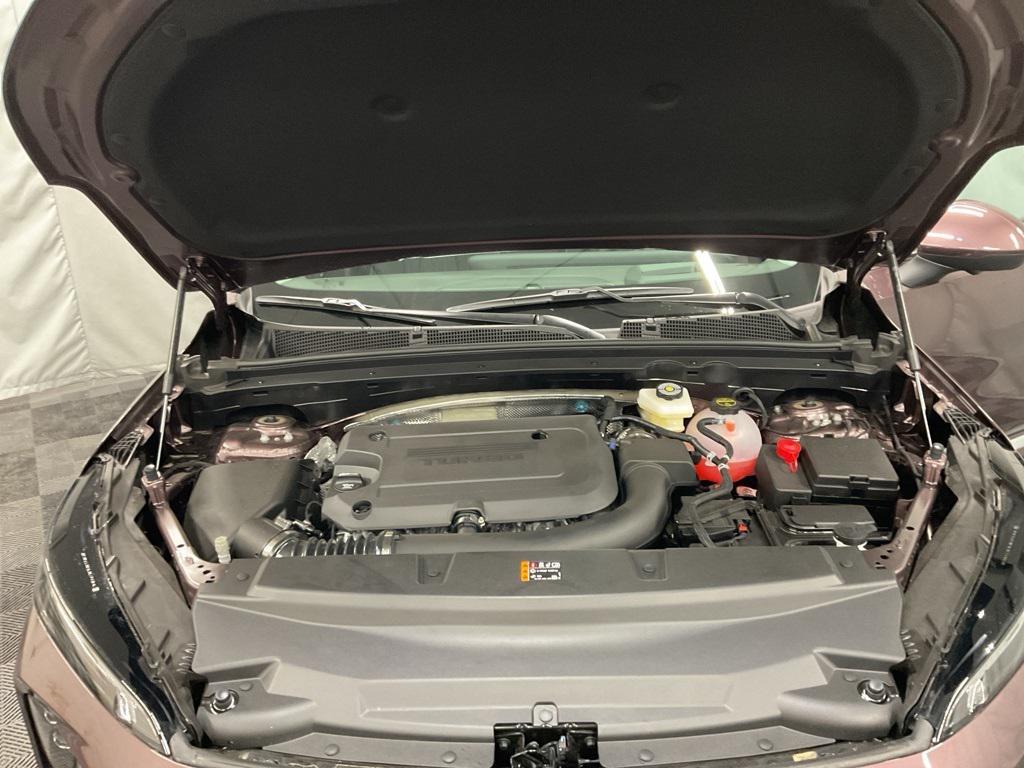 new 2025 Buick Envision car, priced at $46,795