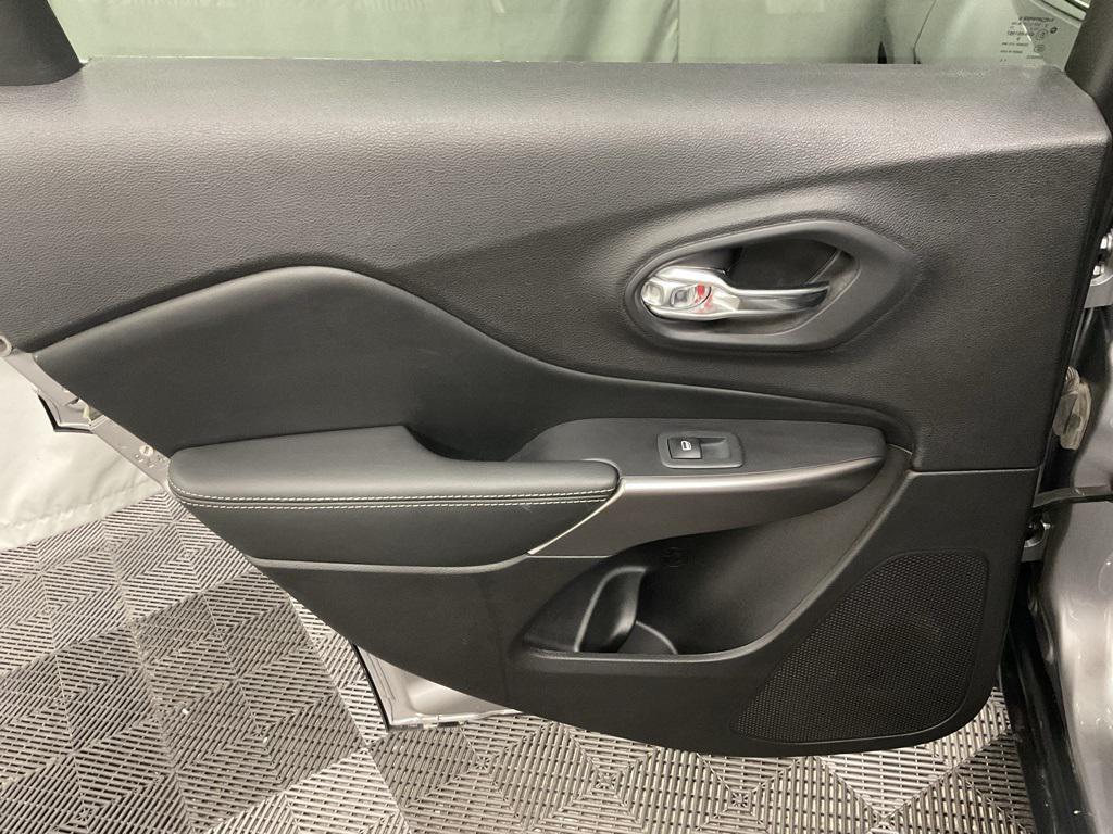 used 2020 Jeep Cherokee car, priced at $20,920