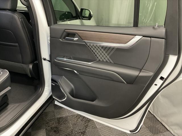 new 2025 GMC Acadia car