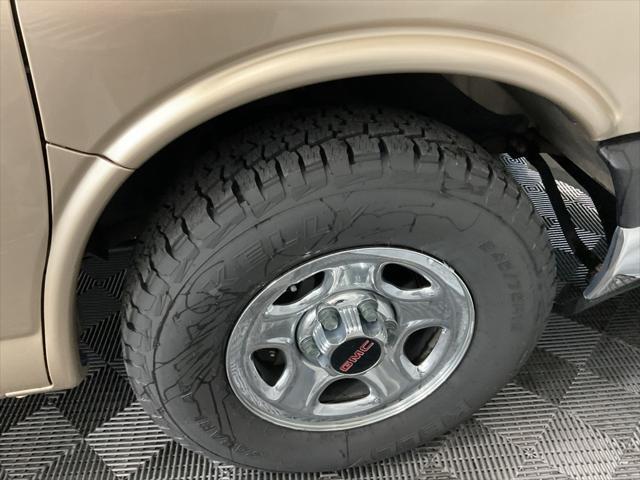 used 2008 GMC Savana 1500 car, priced at $15,900