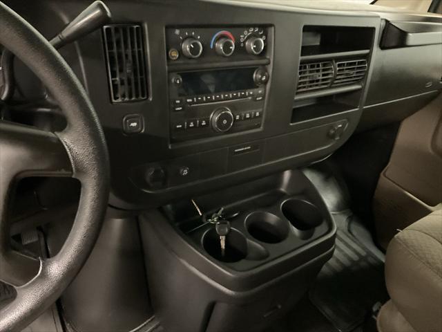 used 2008 GMC Savana 1500 car, priced at $15,900
