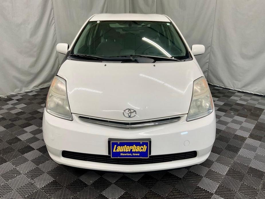 used 2007 Toyota Prius car, priced at $4,200