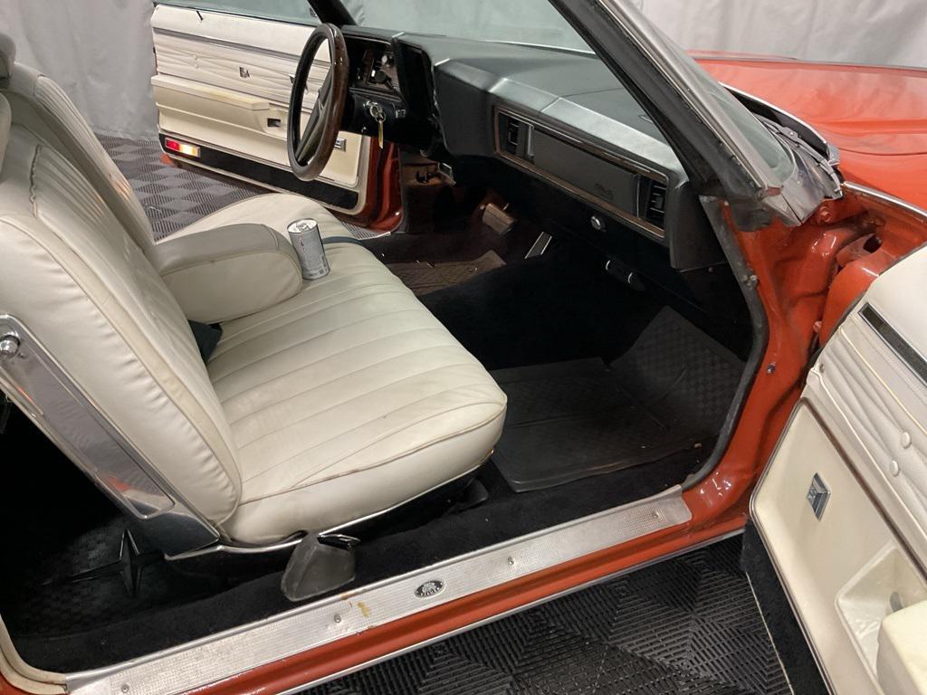 used 1972 Oldsmobile Delta 88 car, priced at $13,500